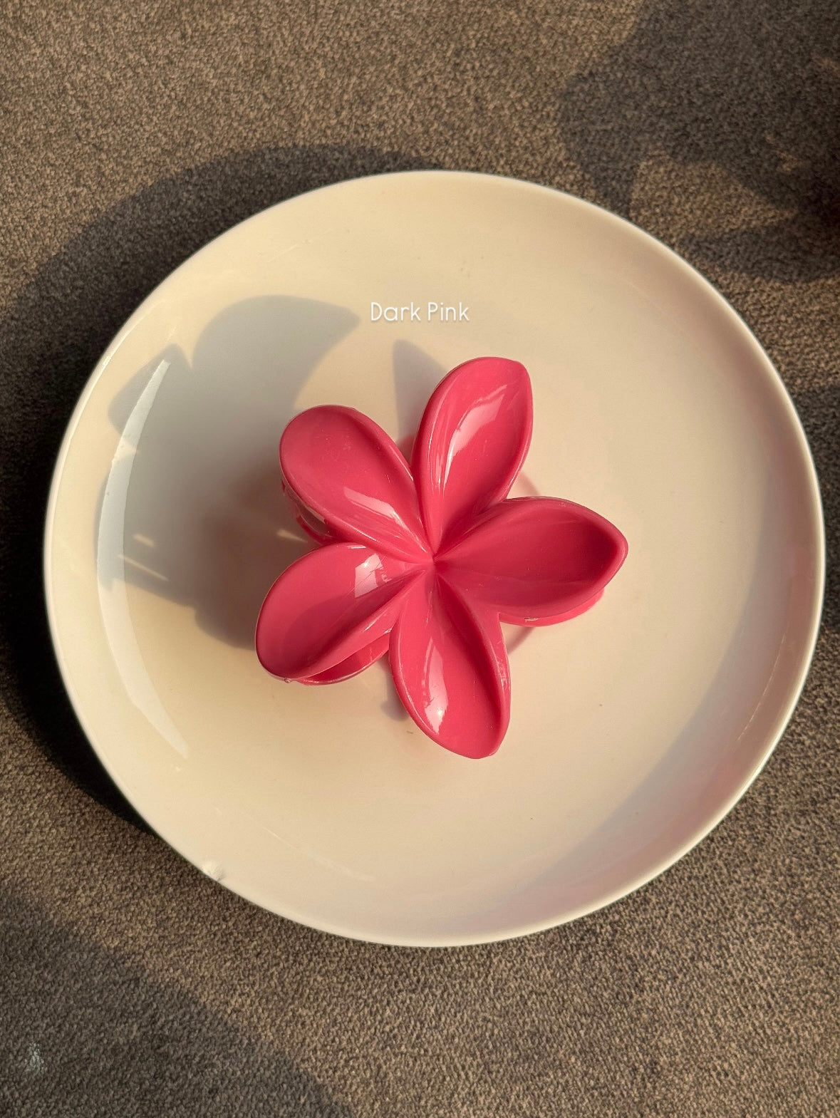 GLOSSY PLAIN FLORAL HAIR CLAWS