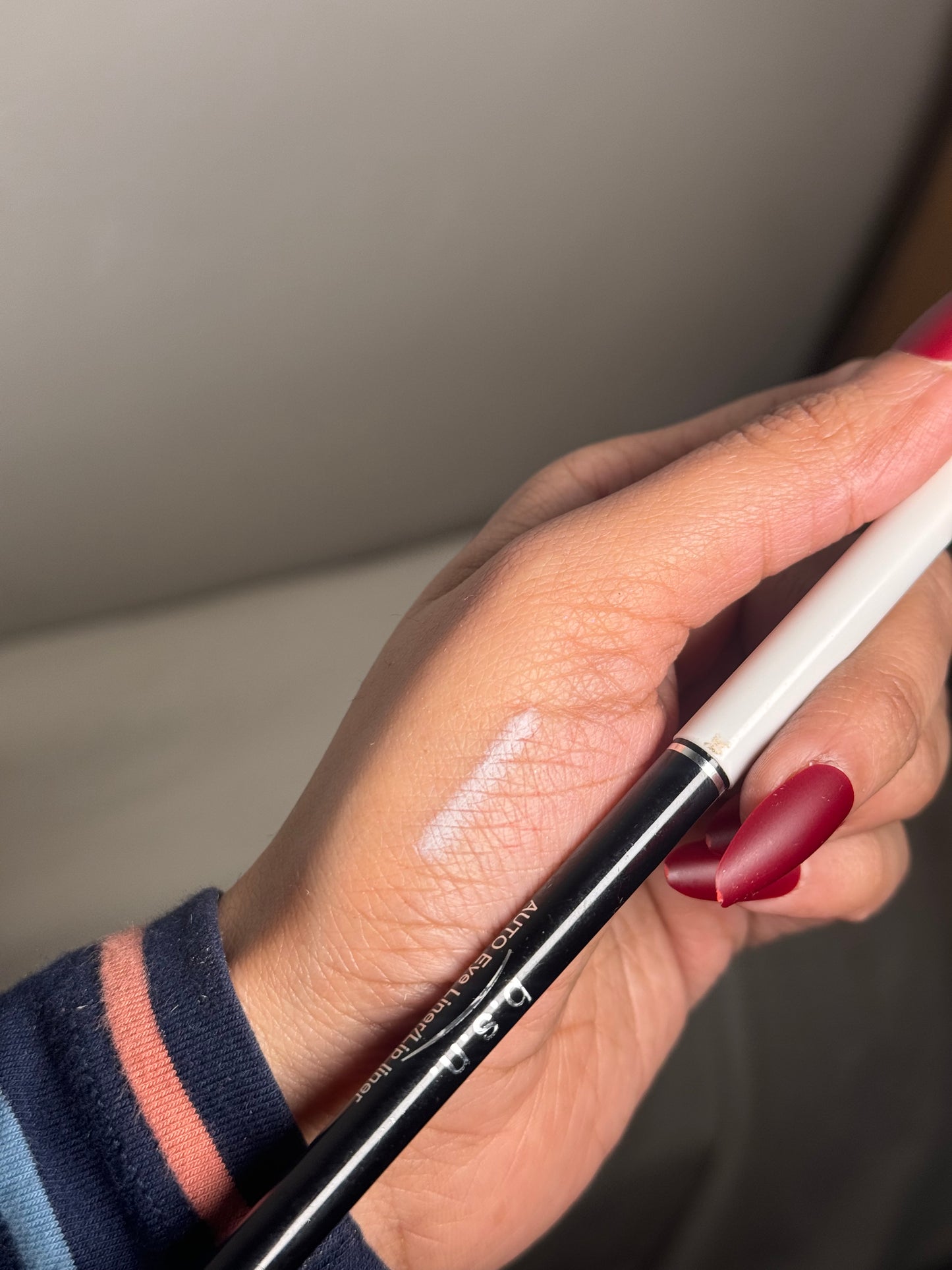 BSN WHITE WATERLINE EYE PENCIL