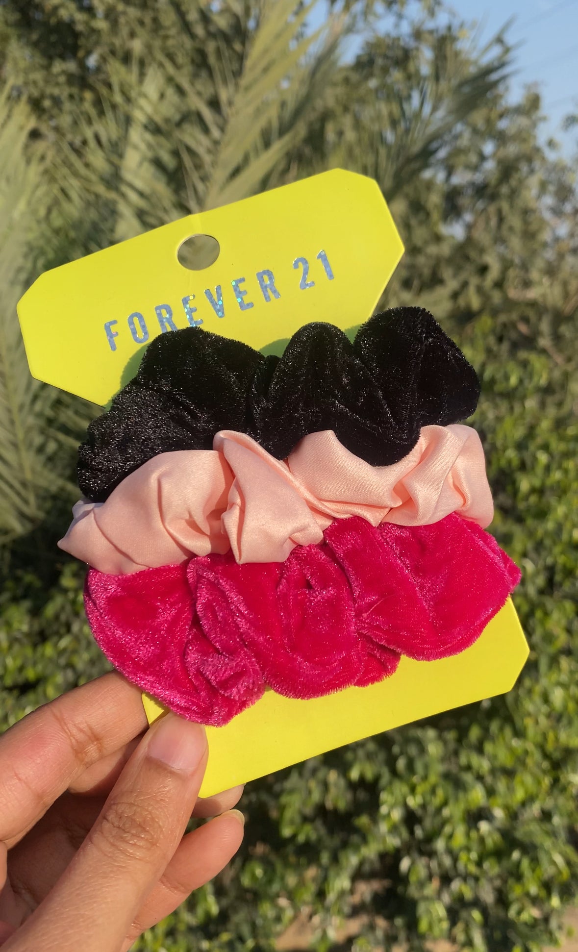 A184 FOREVER 21 SCRUNCHIE SET