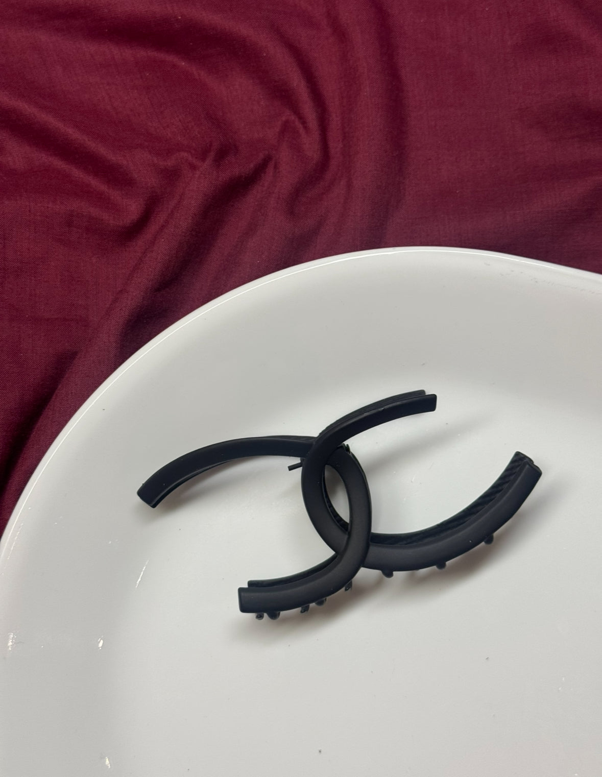 C210 METAL HAIR CLAW