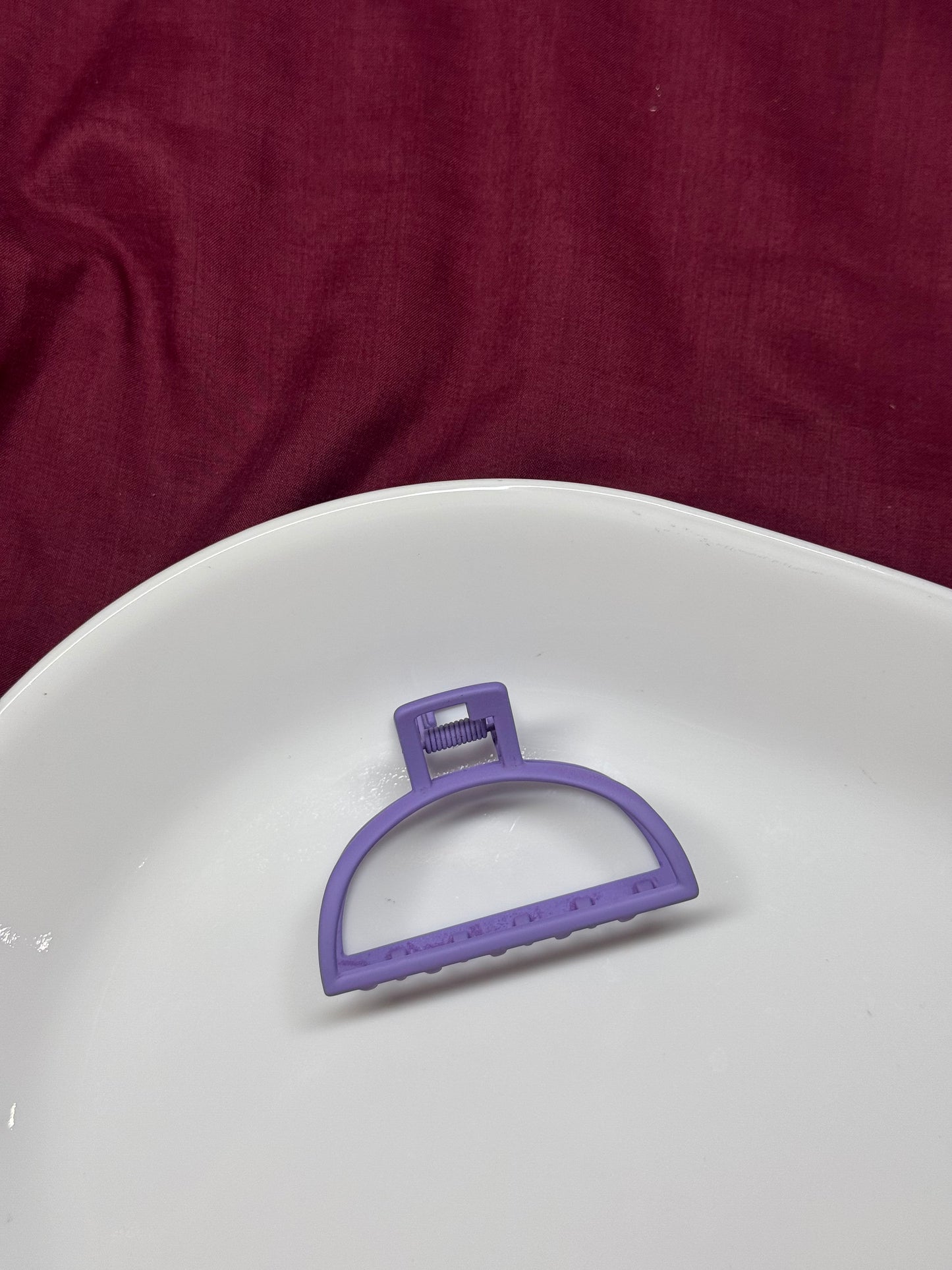 PURPLE MEDIUM METAL HAIR CLAW