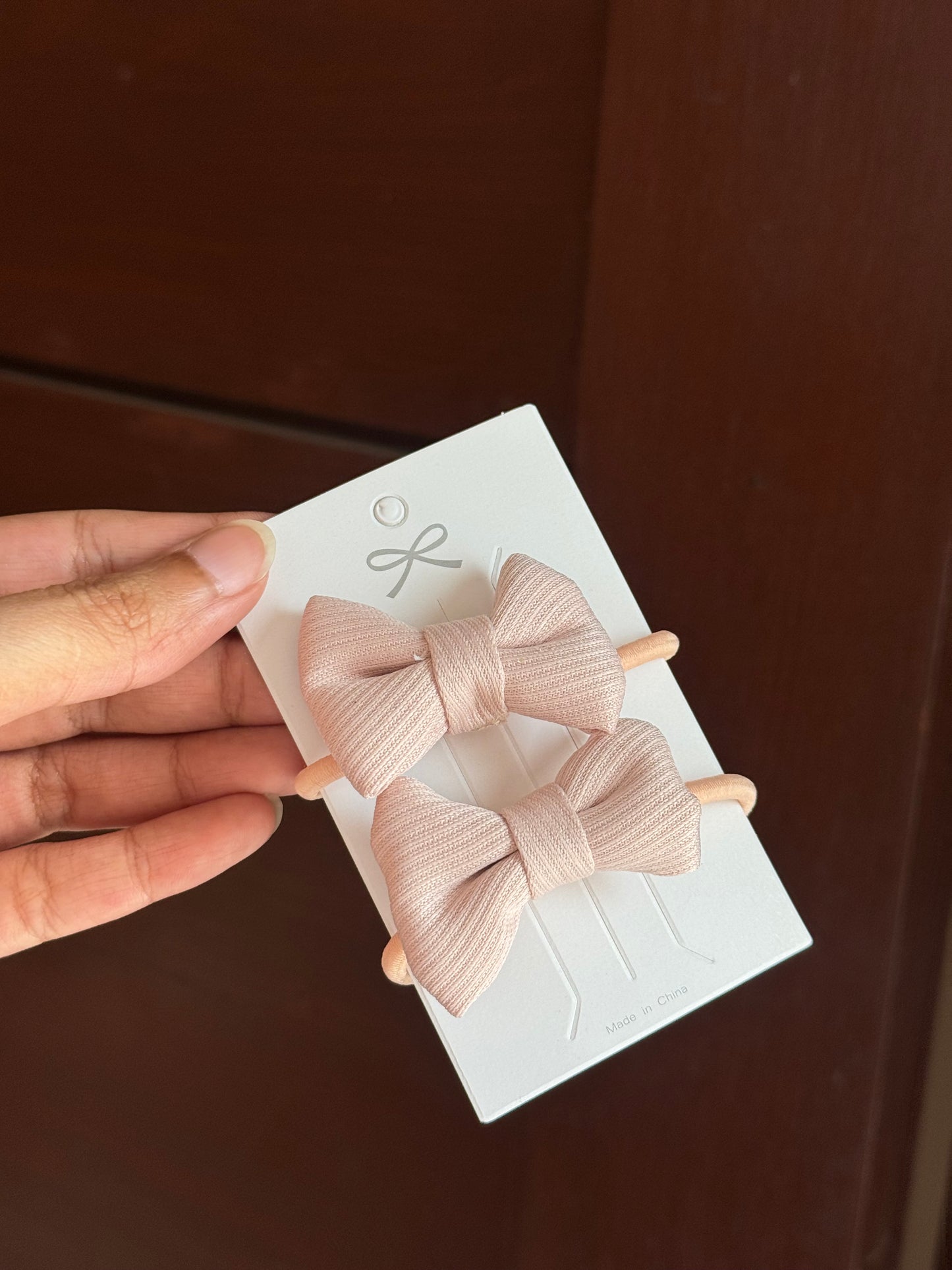D102 HAIR TIE PAIR