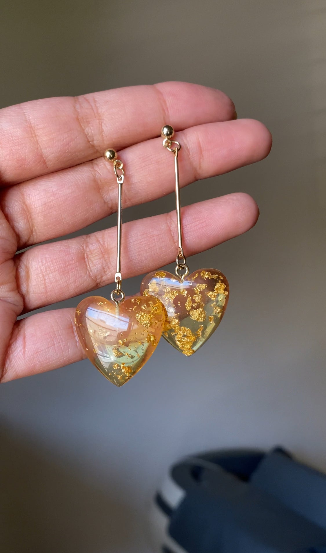 RESIN HEART EARRINGS