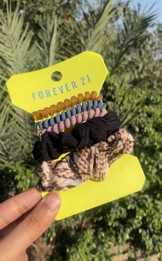 A281 FOREVER 21 SCRUNCHIE SET