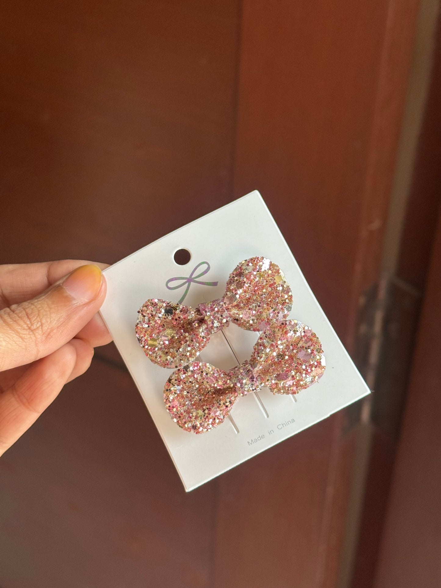 B217 GLITTER BOW PAIR