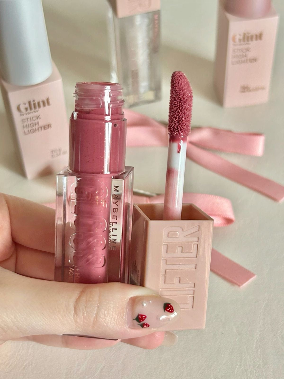 MAYBELLINE LIFTER GLOSS