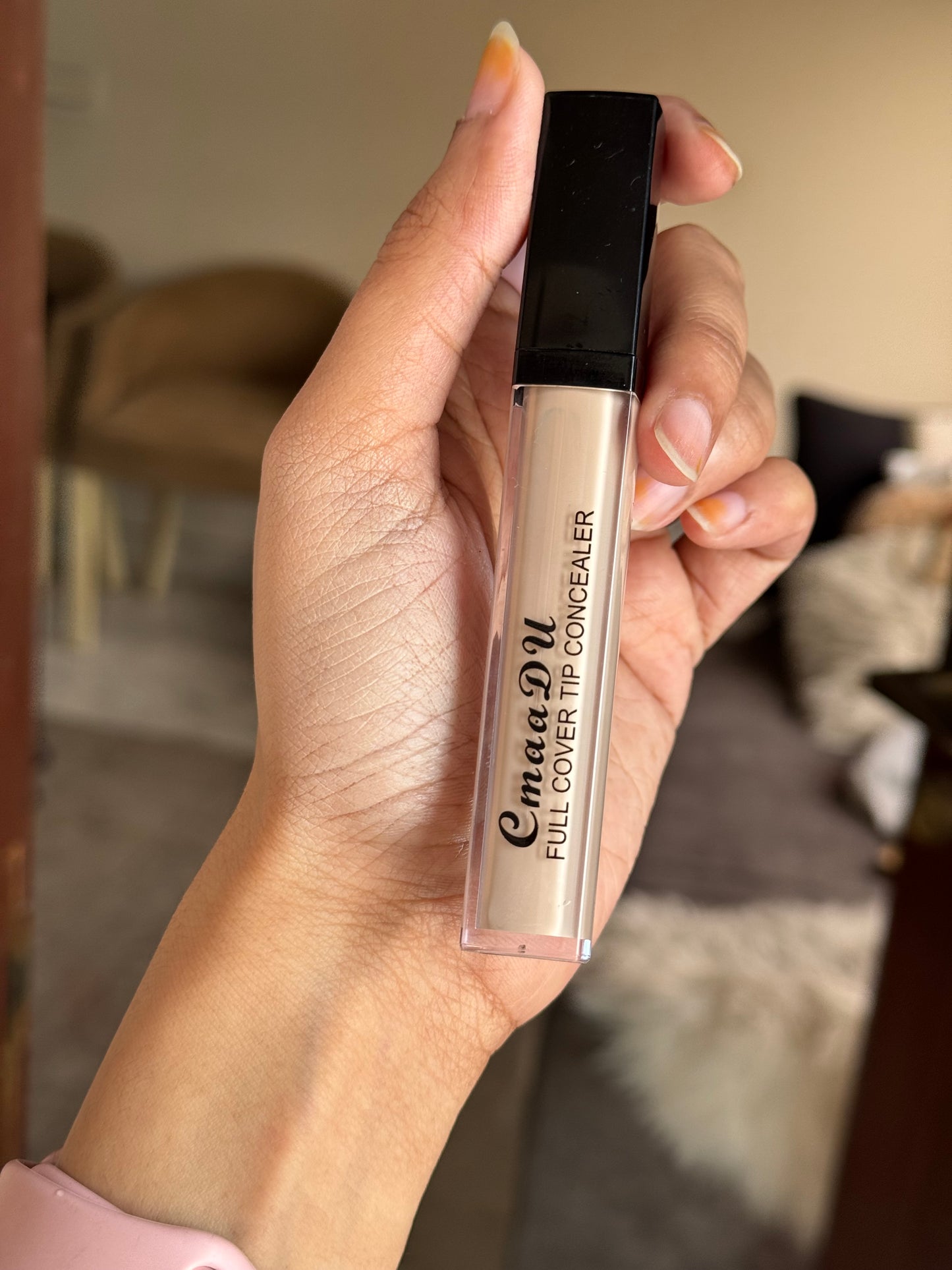 01 CMAA DU CONCEAL IN IVORY SHADE