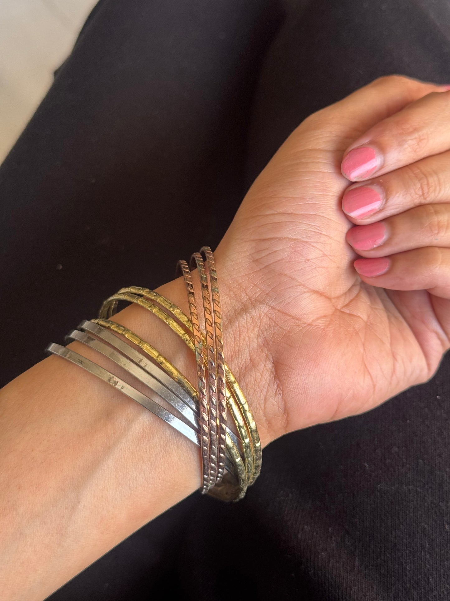H222 METAL BANGLE SET