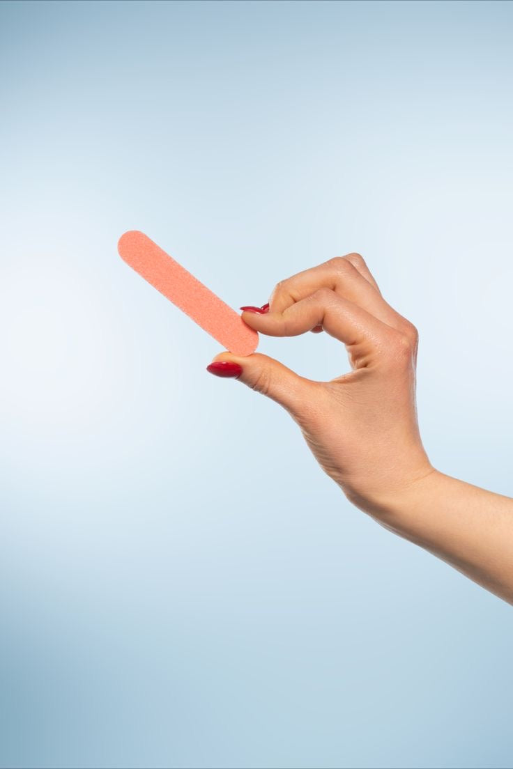 MAROON NAIL FILER