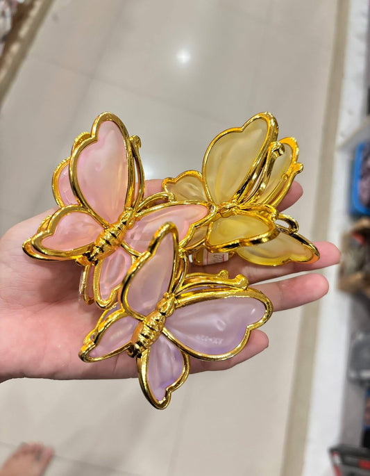 CRYSTAL BUTTERFLY CLAW 🦋