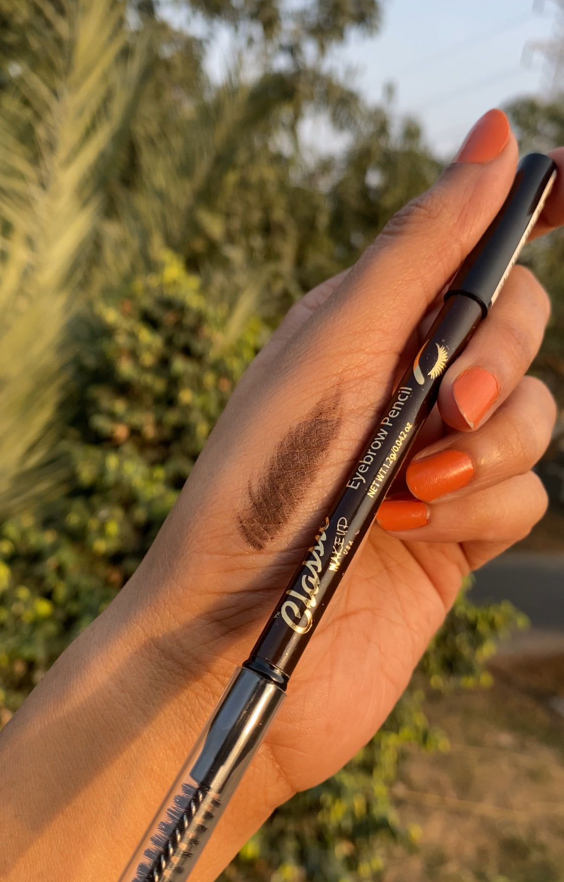 CLASSIC COFFEE EYEBROW PENCIL