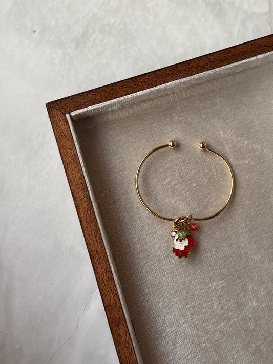 D130 BANGLE