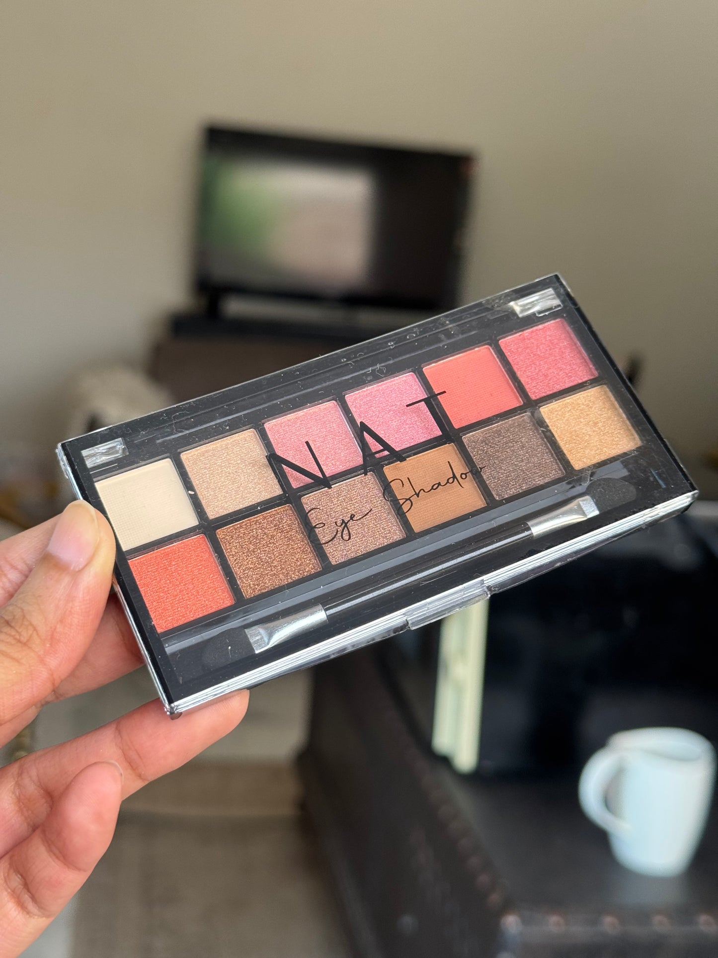A188 NAT EYESHADOW PALETTE