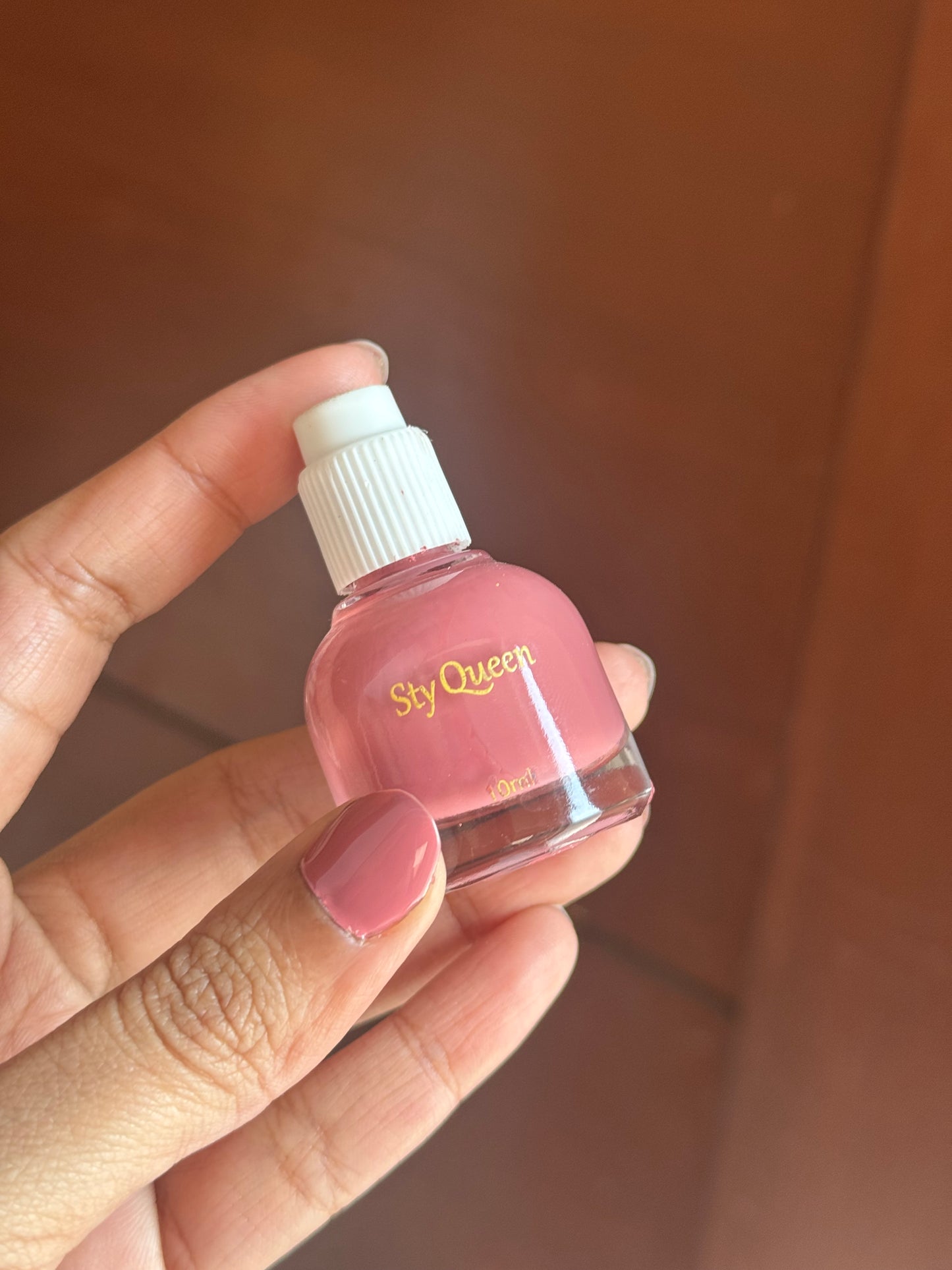 SKY QUEEN PRETTY PINK PEEL OFF NAIL COLOR