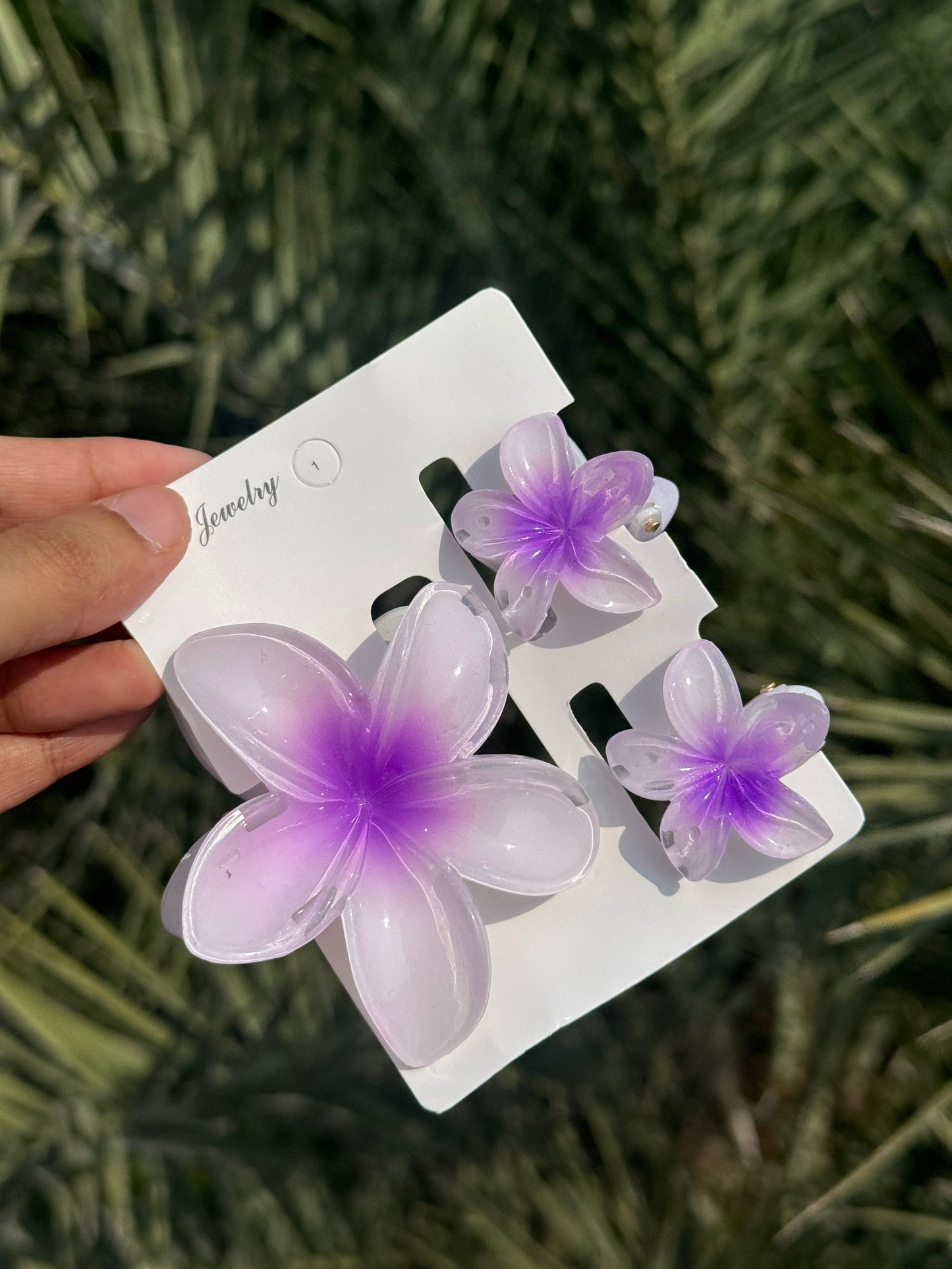 PURPLE AND WHITE FLORAL SET