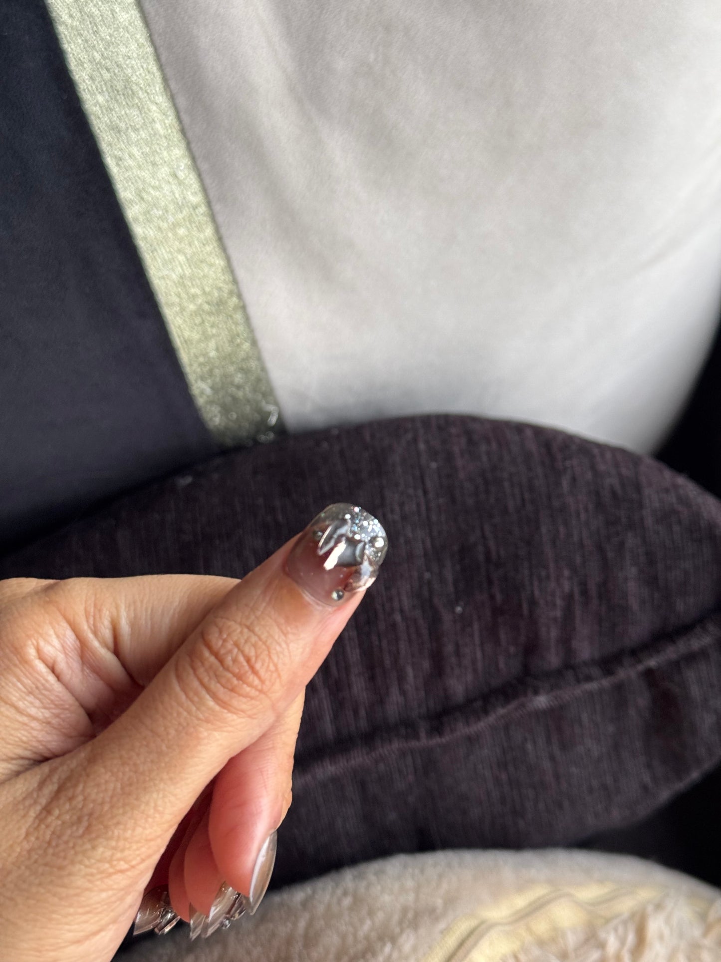 N2 GREY FANCY NAIL SET