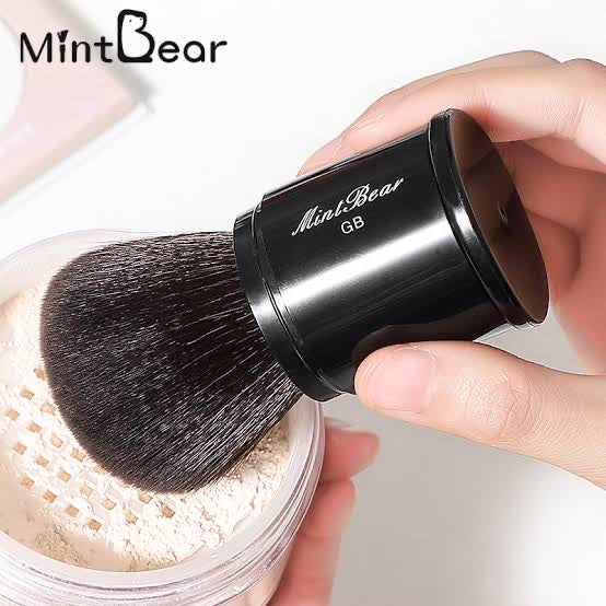 MINTBEAR KABUKI BRUSH WITH GIFT BOX