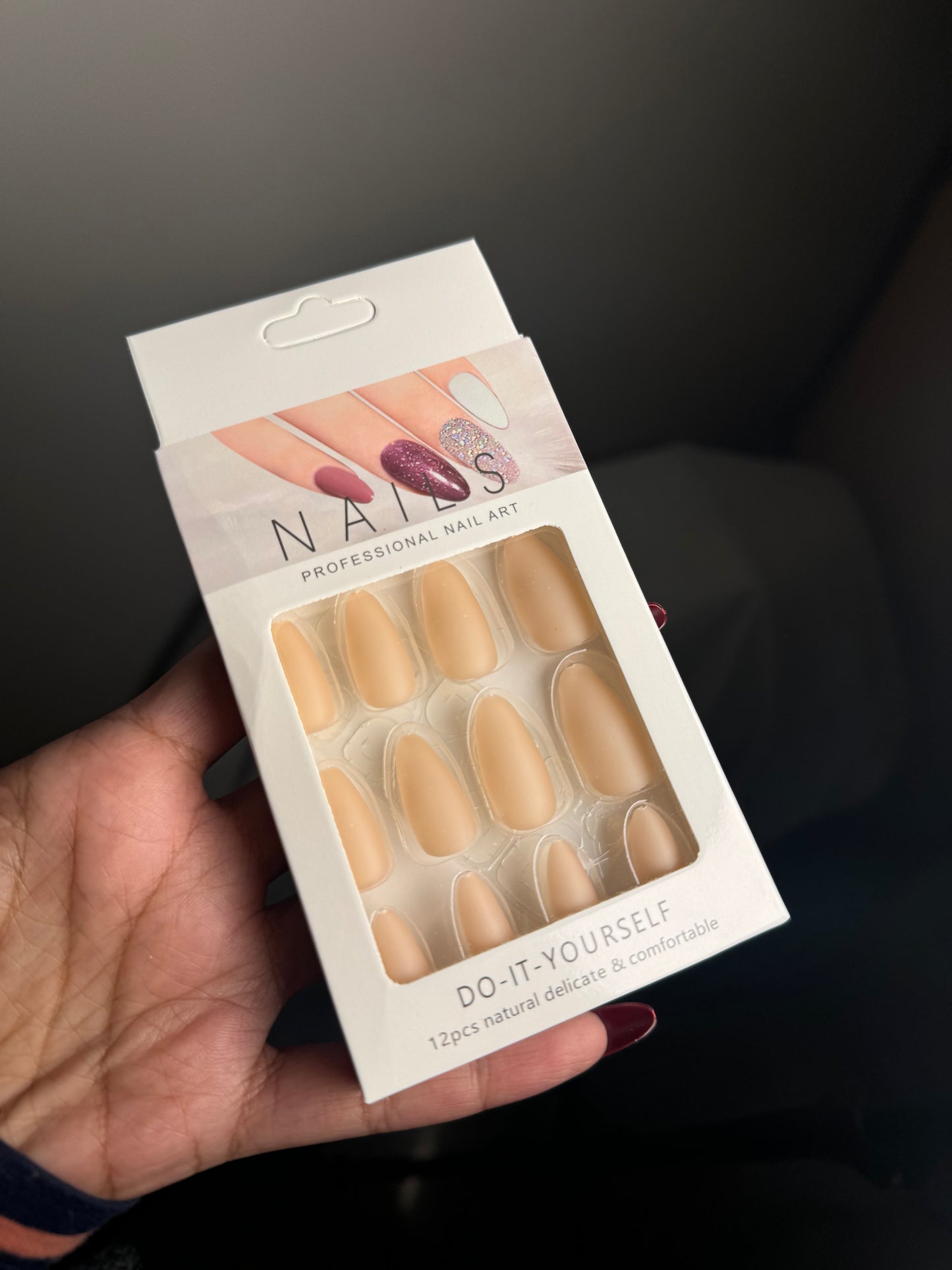 12 PIECES NUDE PRESS ON NAILS SET