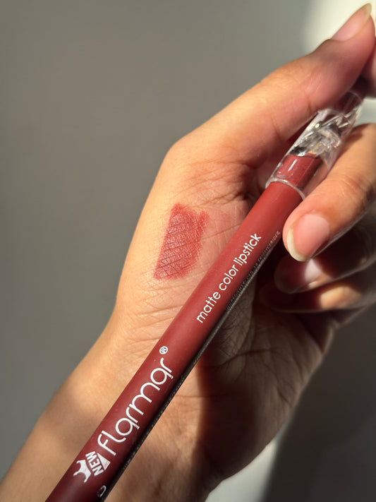 NO 10 FLORMAR LIP LINER