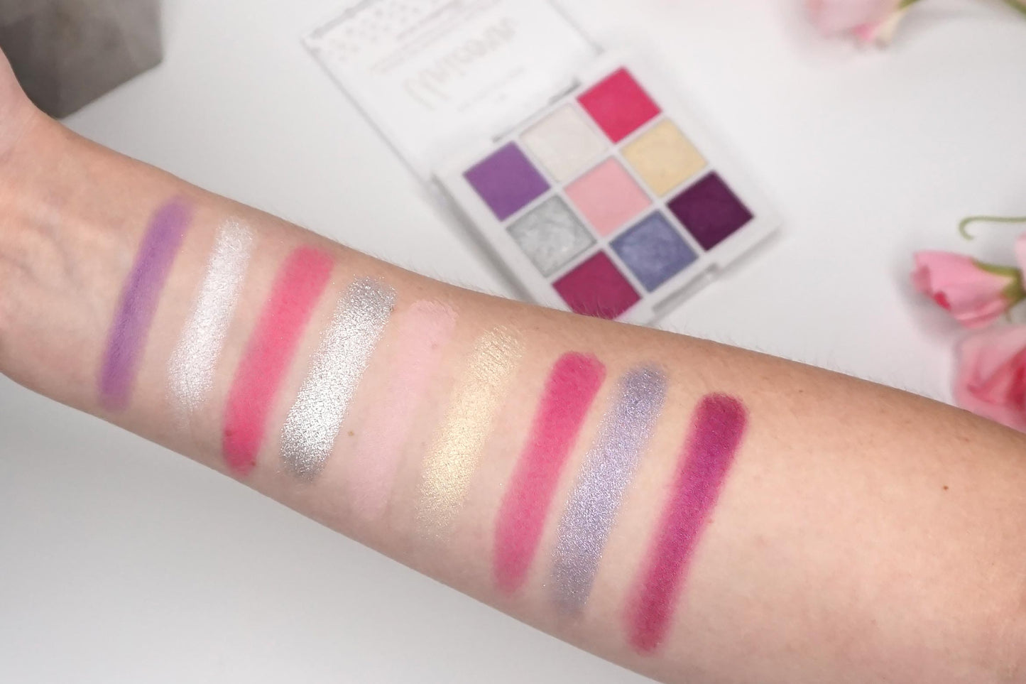 REVOLUTIONS UNICORN PALETTE