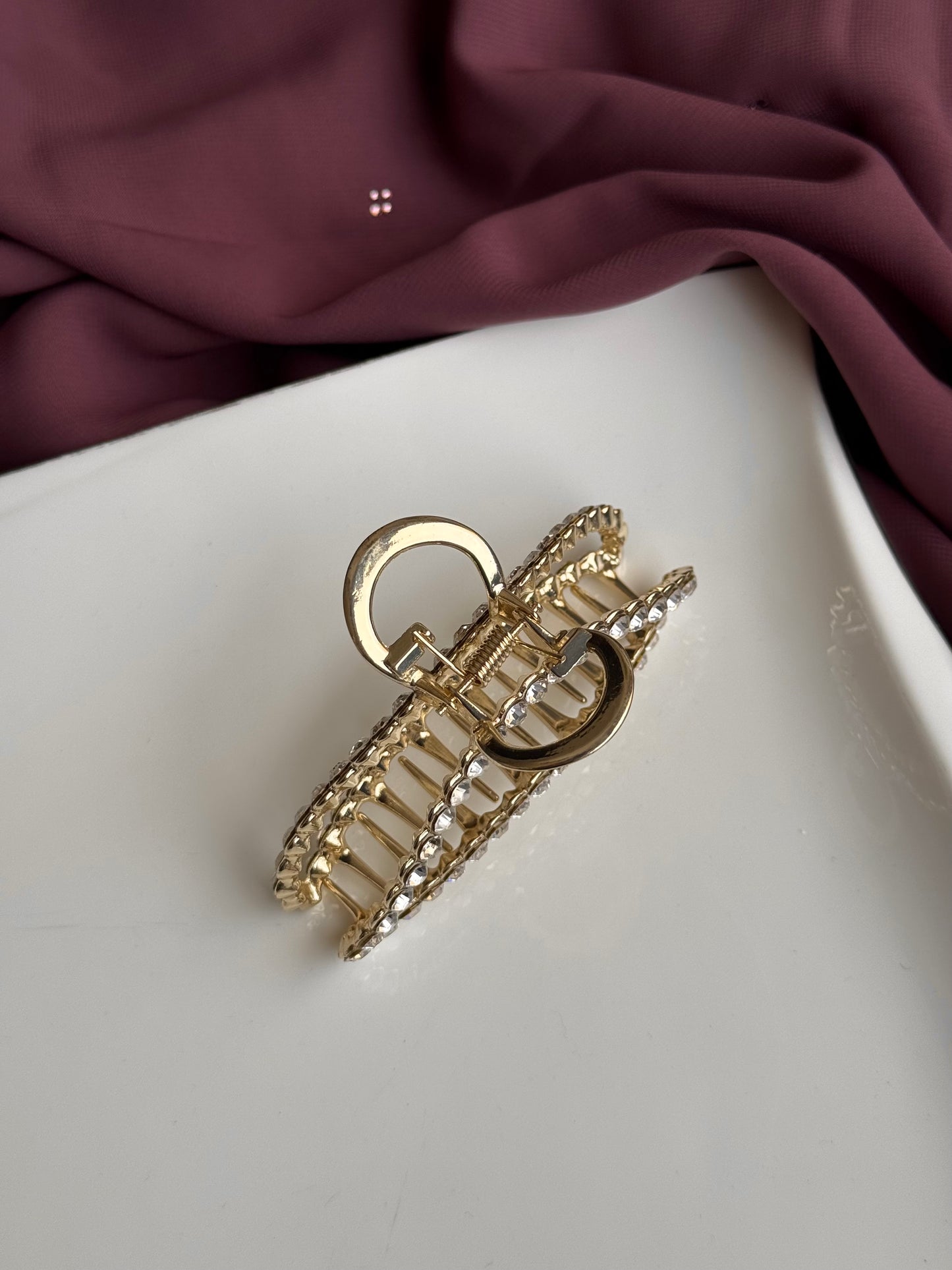 A43 METAL HAIR CLAW