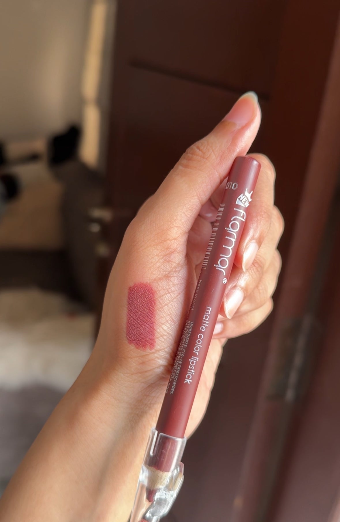010 FLORMAR LIP LINER