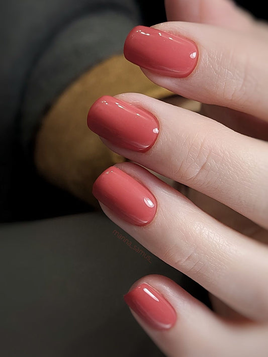 03 USHINE NAIL COLOR