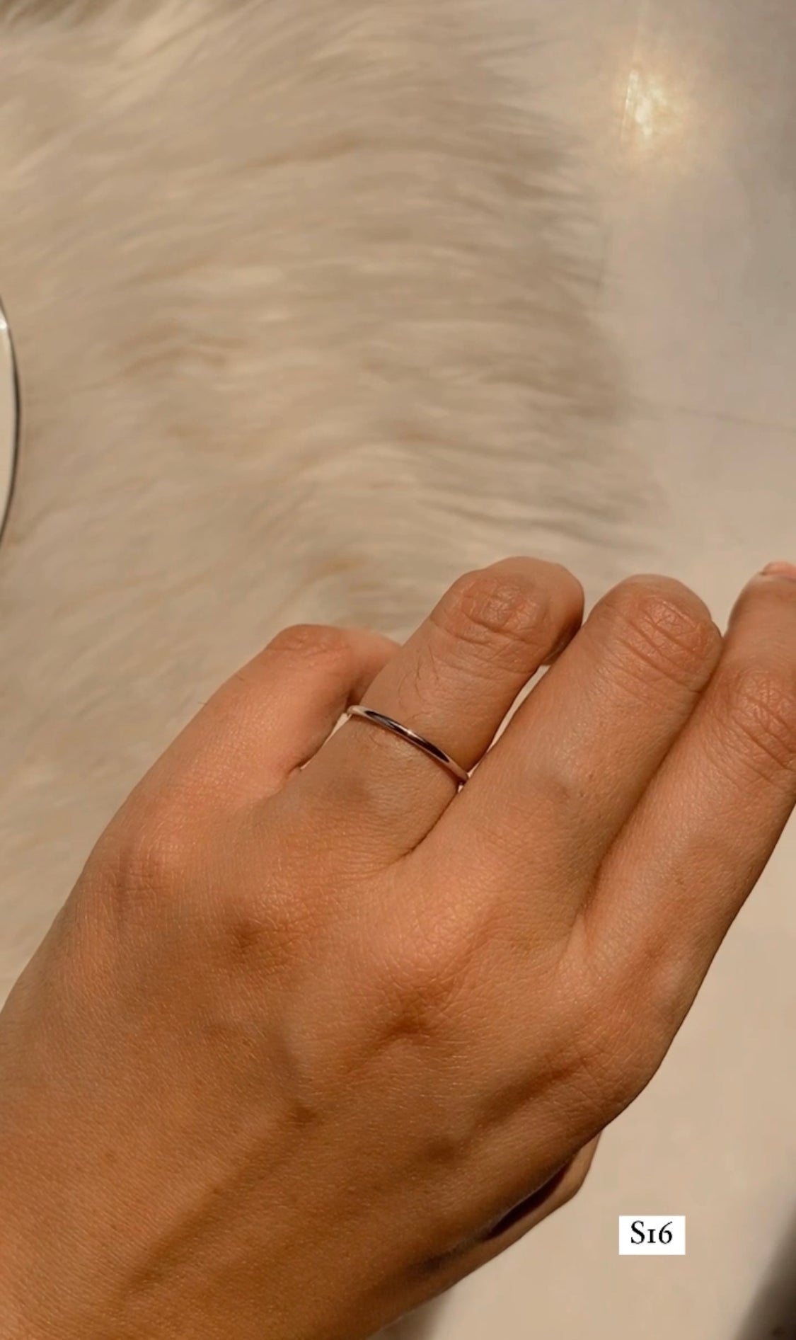 AA175 SILVER PLAIN RING