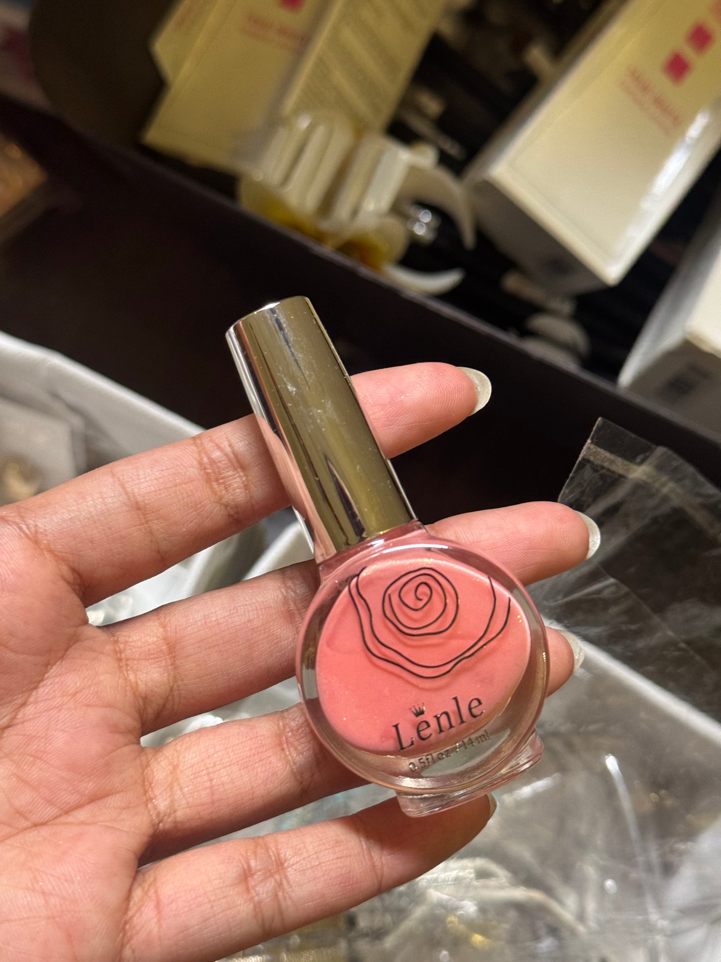 LENLE GLITTER PINK NAIL COLOR