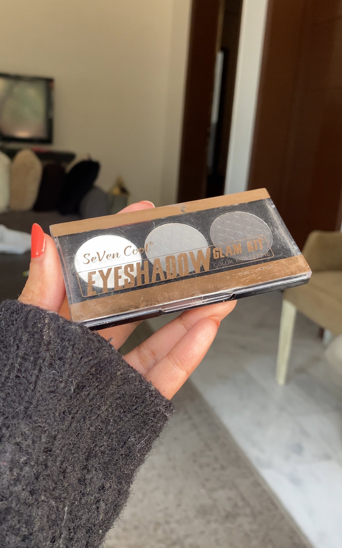 SEVENCOOL SHADES OF GREY EYESHADOW PALETTE