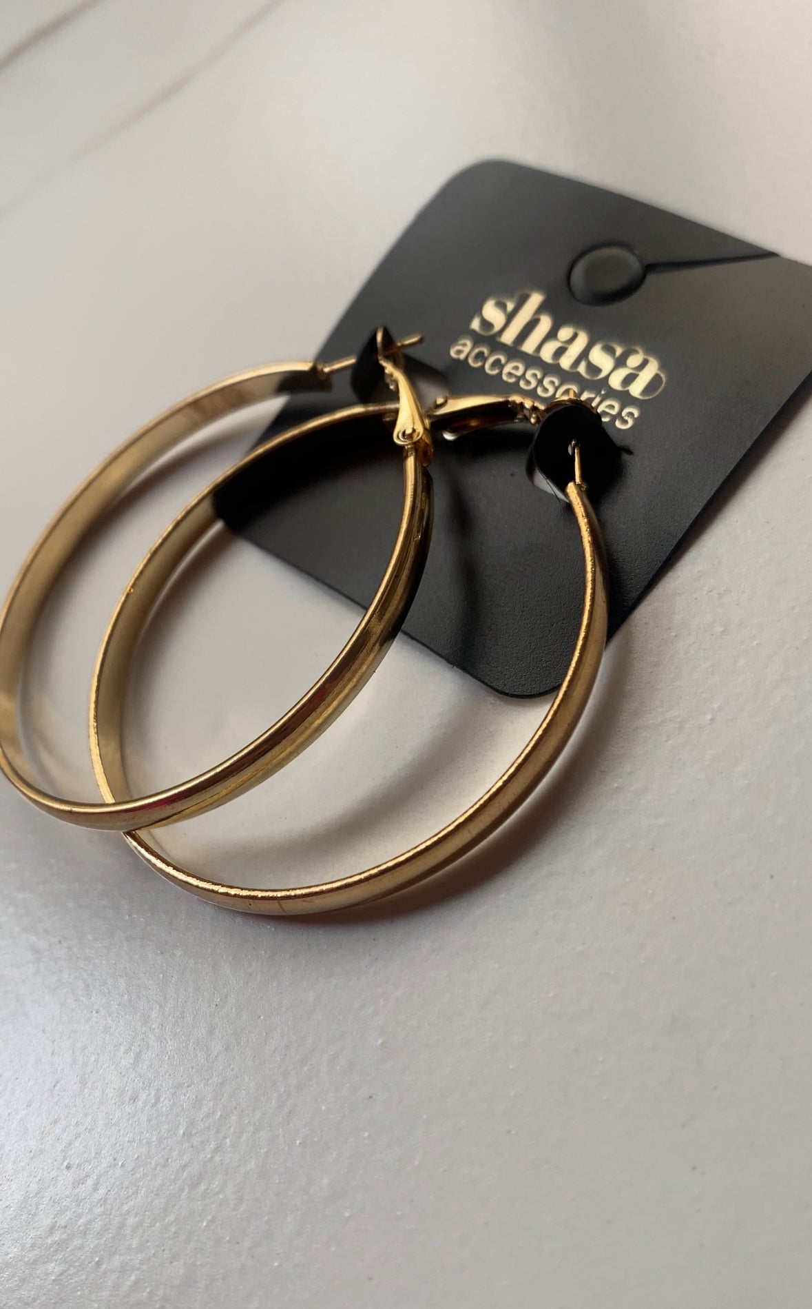 F1 SHASA GOLDEN HOOPS