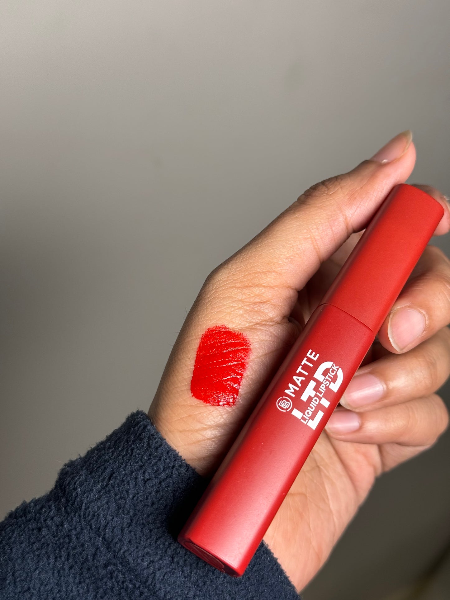 RED CARPET MATTE LIPGLOSS