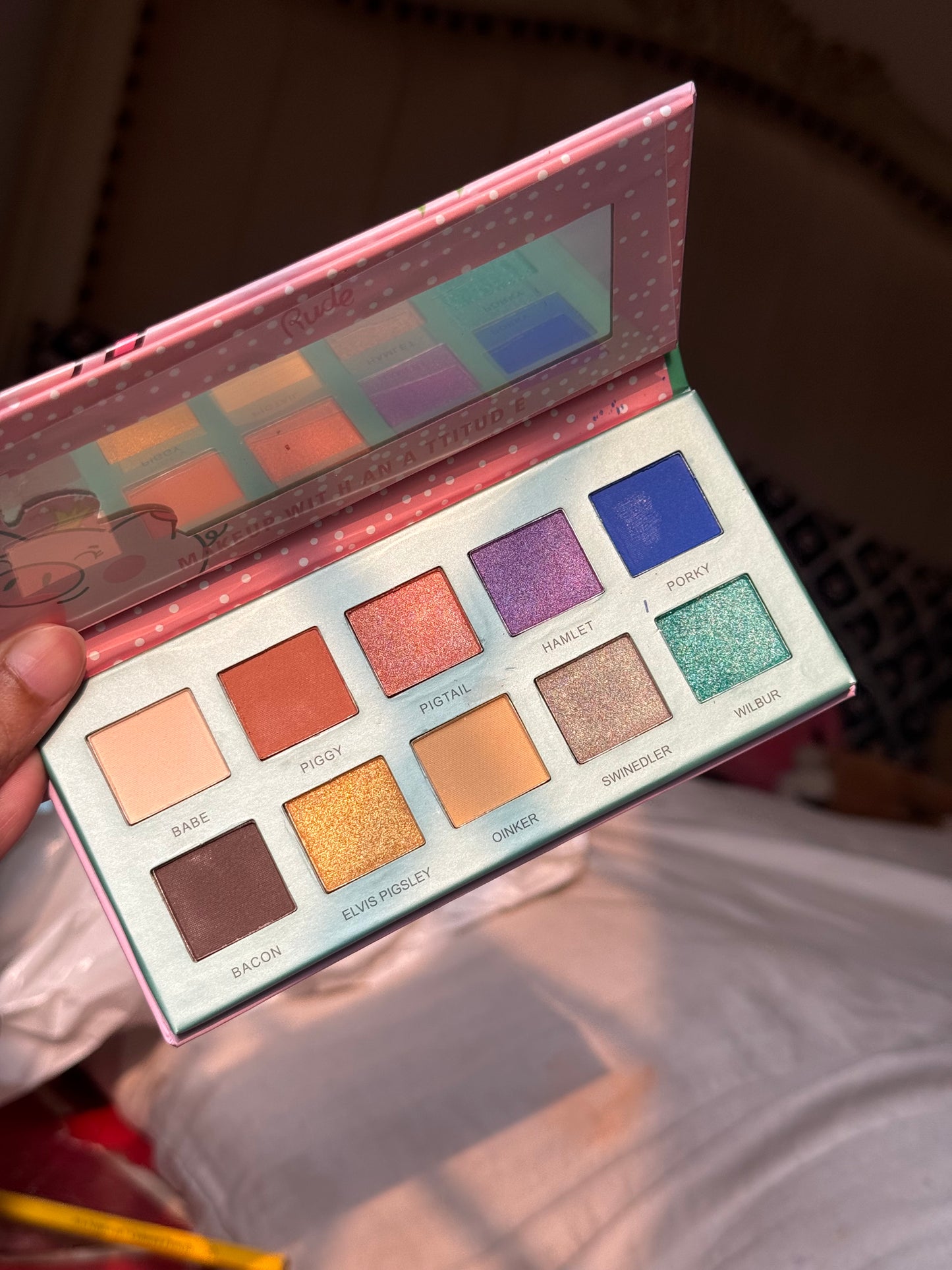 RUMORSE EYESHADOW PALETTE