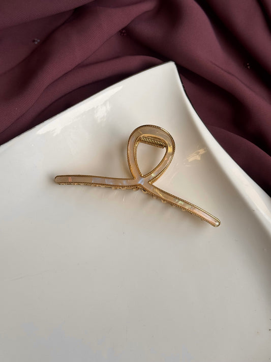A44 METAL HAIR CLAW