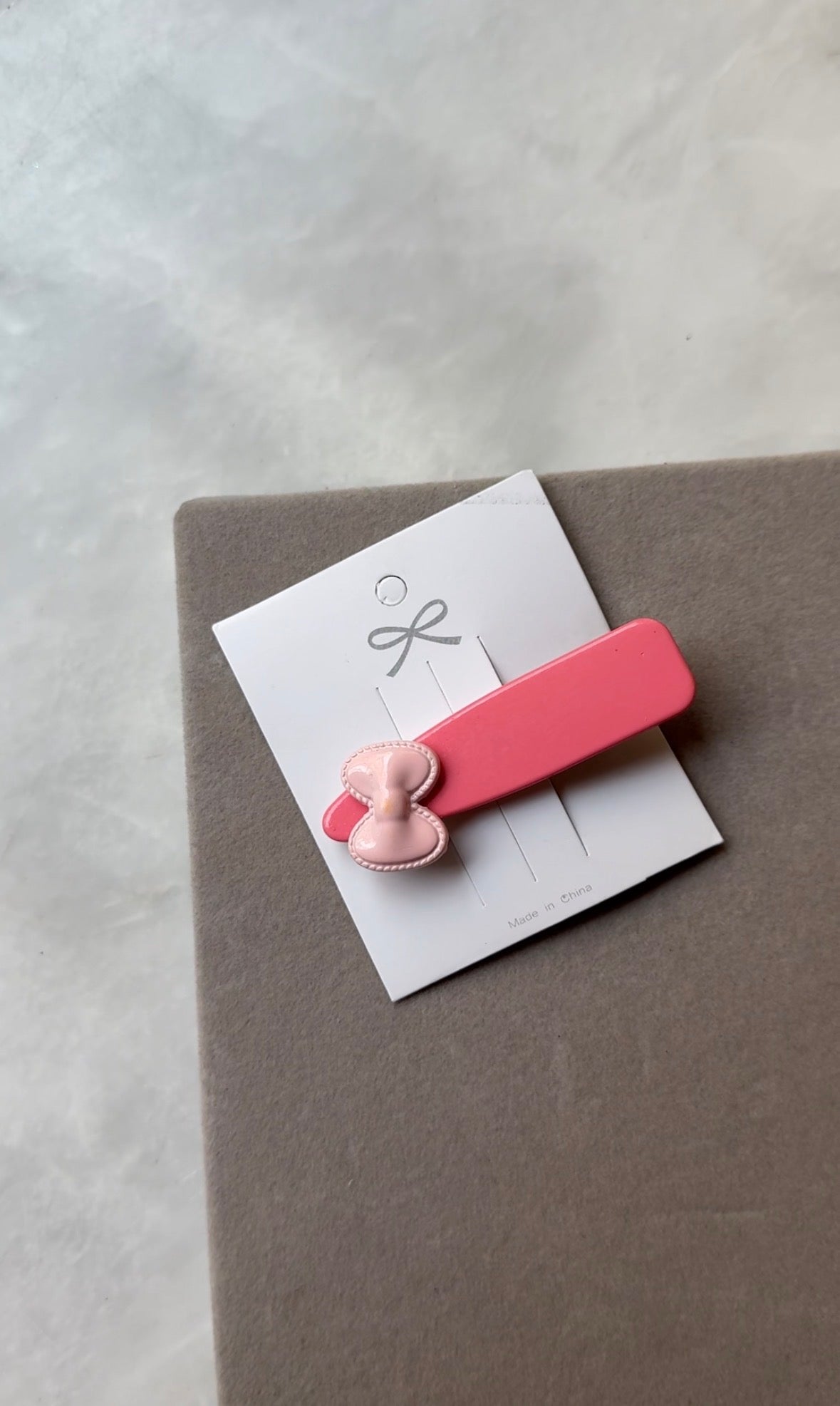 E8 HAIR PIN