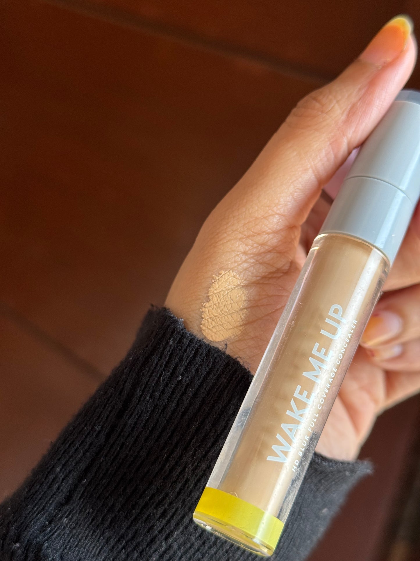 WAKE ME UP CONCEALER IN IVORY SHADE