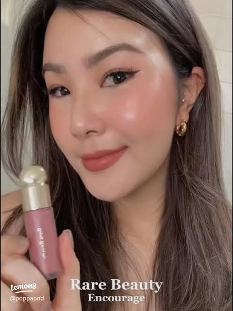 RARE BEAUTY BLUSH IN SHADE ENCOURAGE