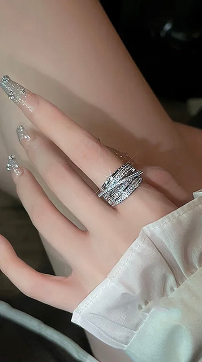 MULTILAYERED RING