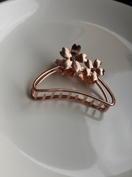 G47 MEDIUM METAL HAIR CLAW