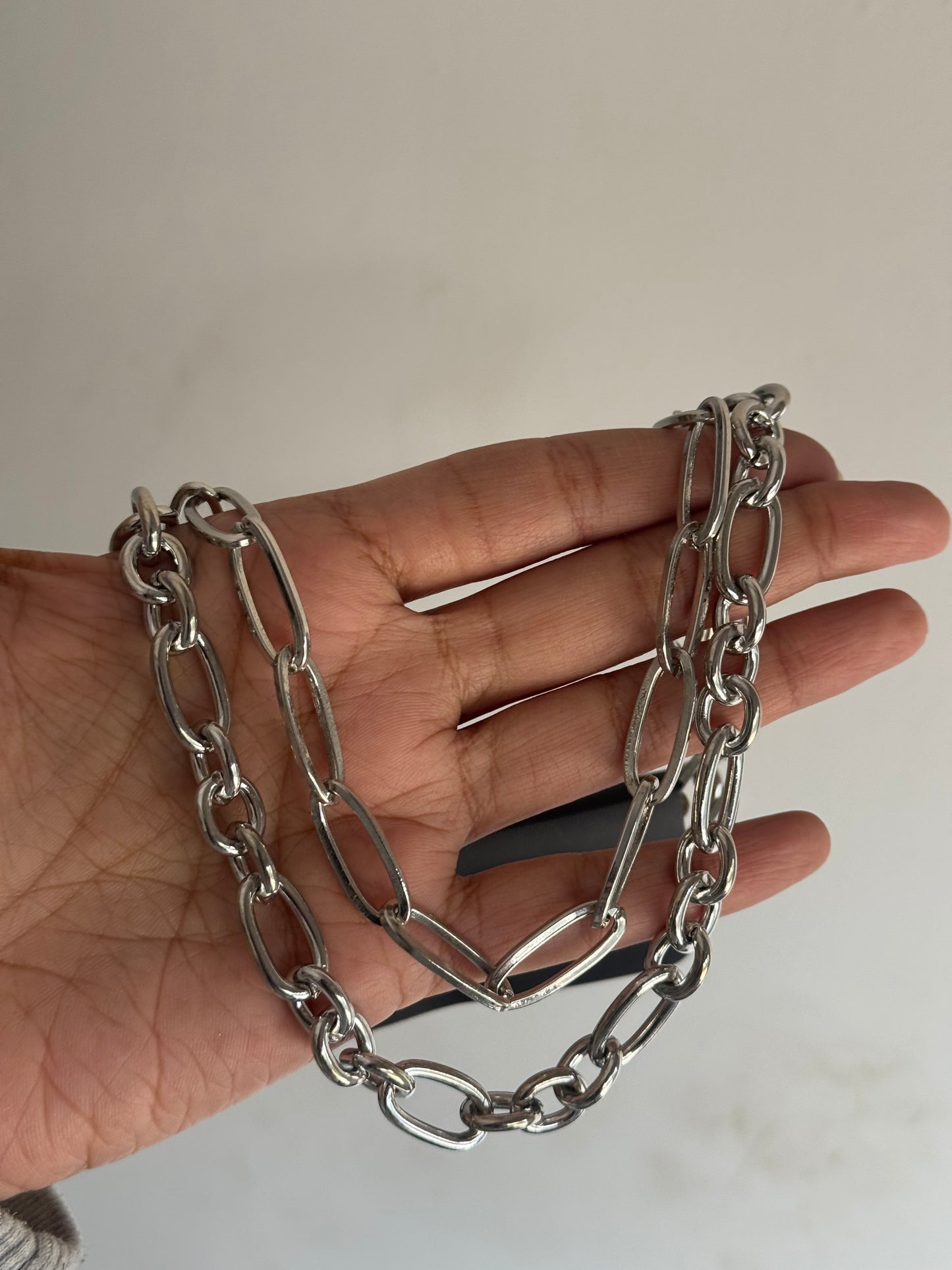 C253 FANCY GOTHIC CHAIN NECKLACE