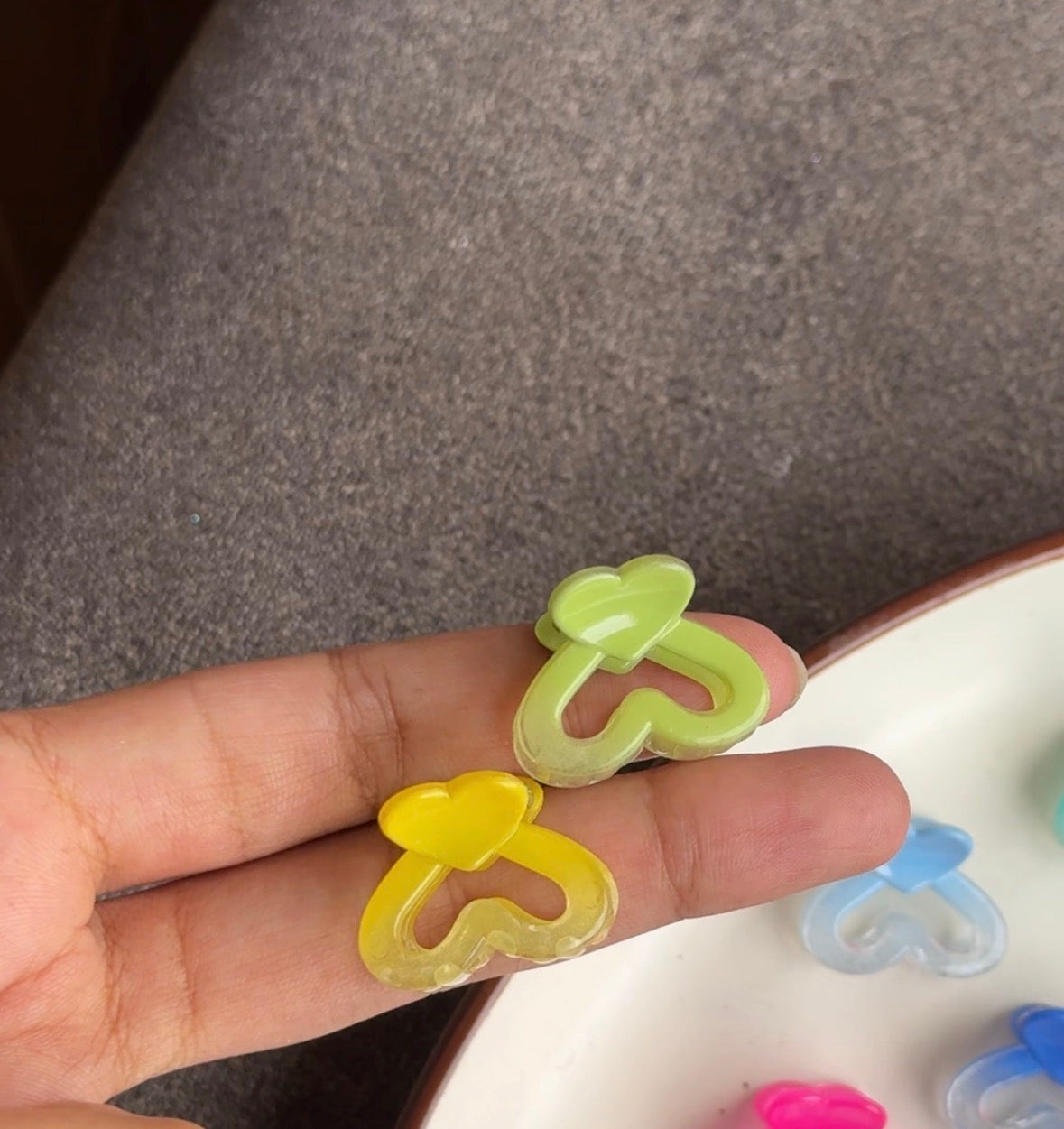 E313 MINI HEART CLIP
