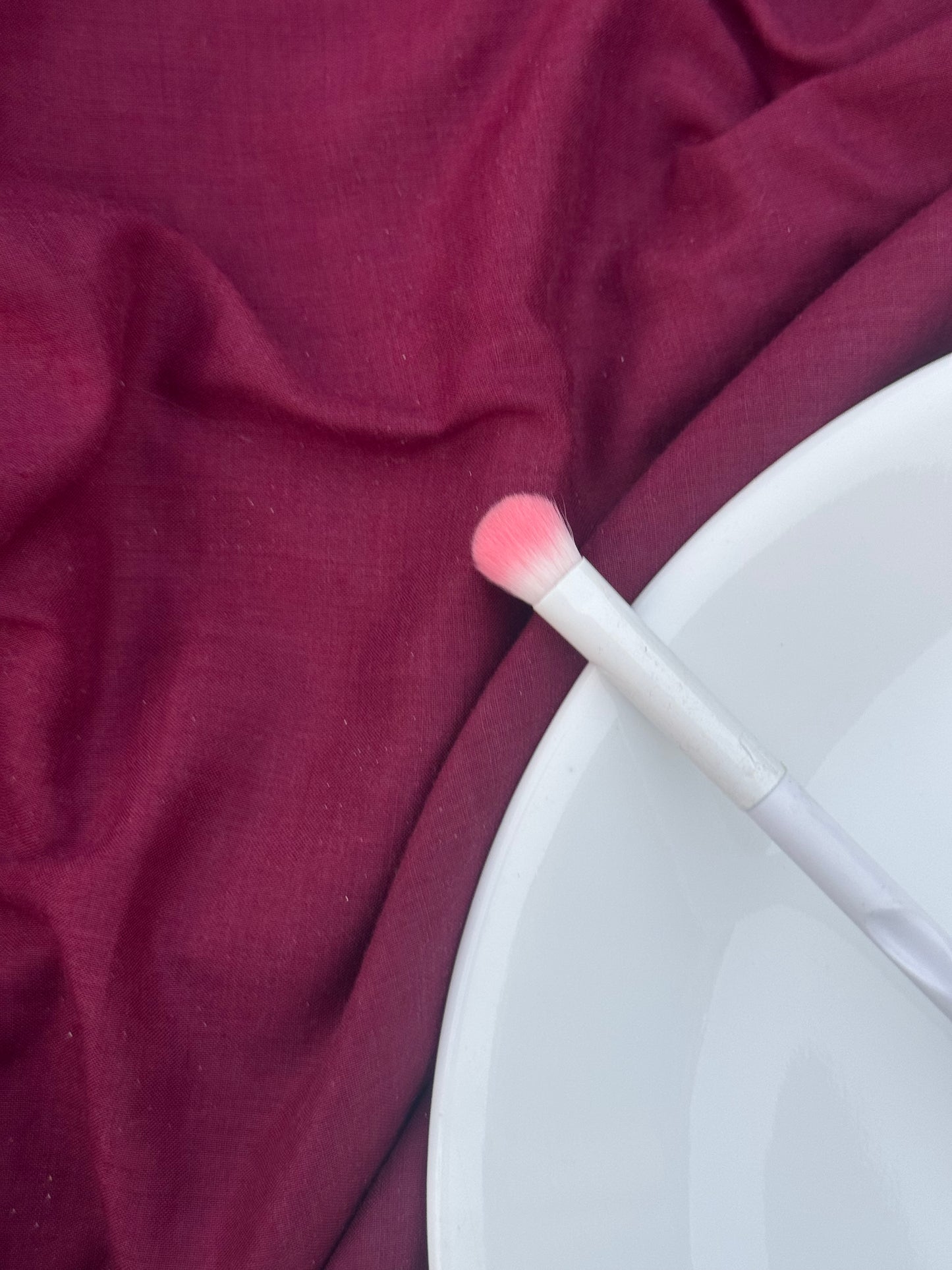 WET N WILD EYESHADOW BRUSH