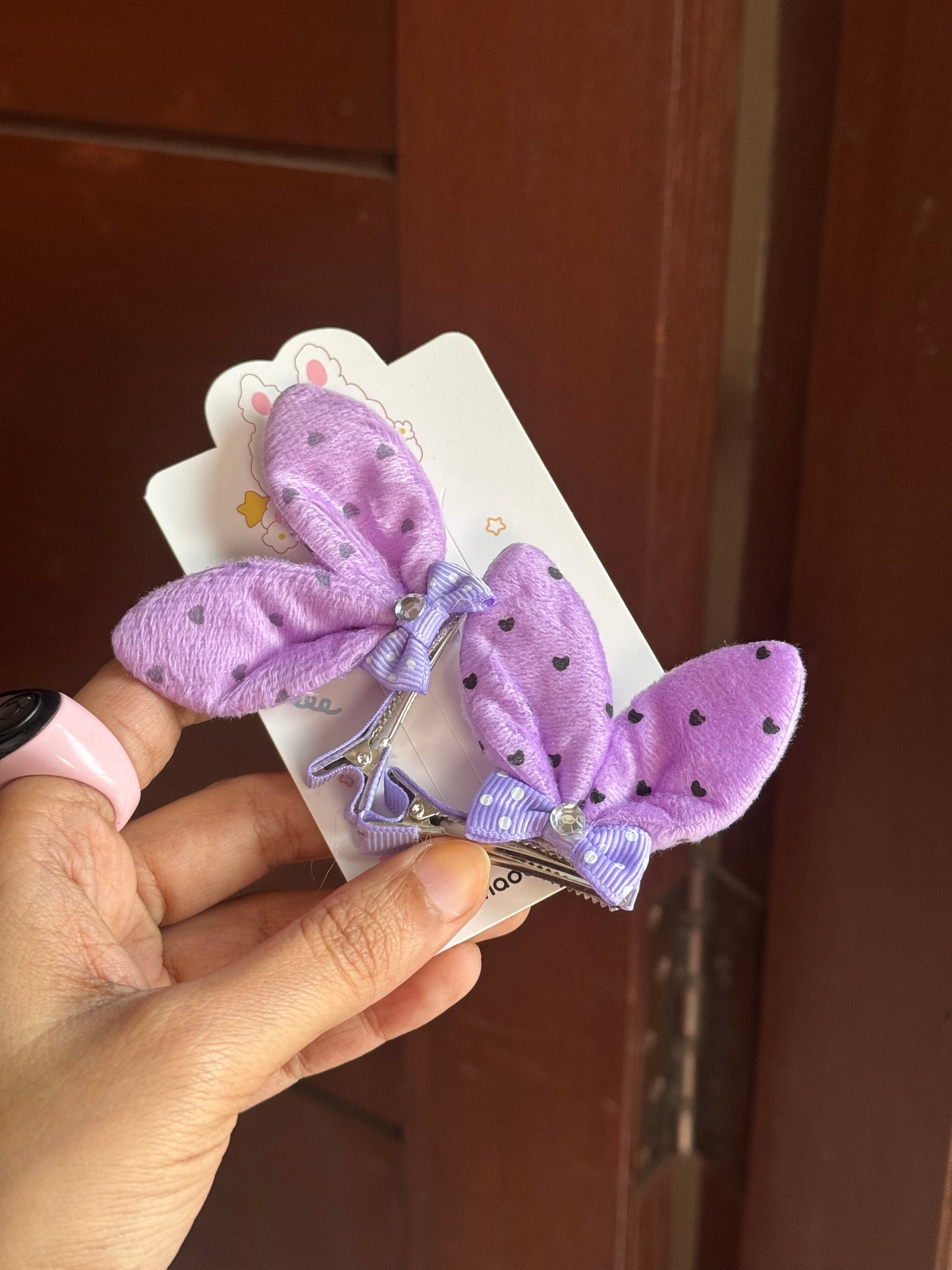B209 BUNNY HAIR PINS PAIR