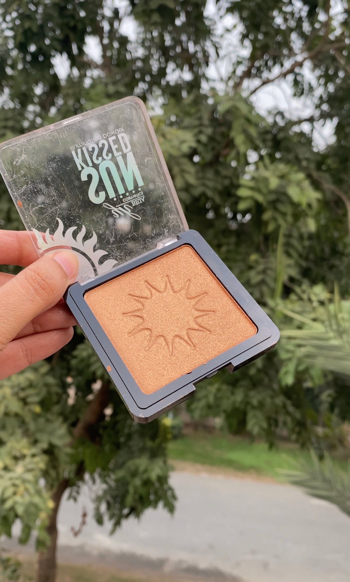 C11 SUN KISSED HIGHLIGHTER