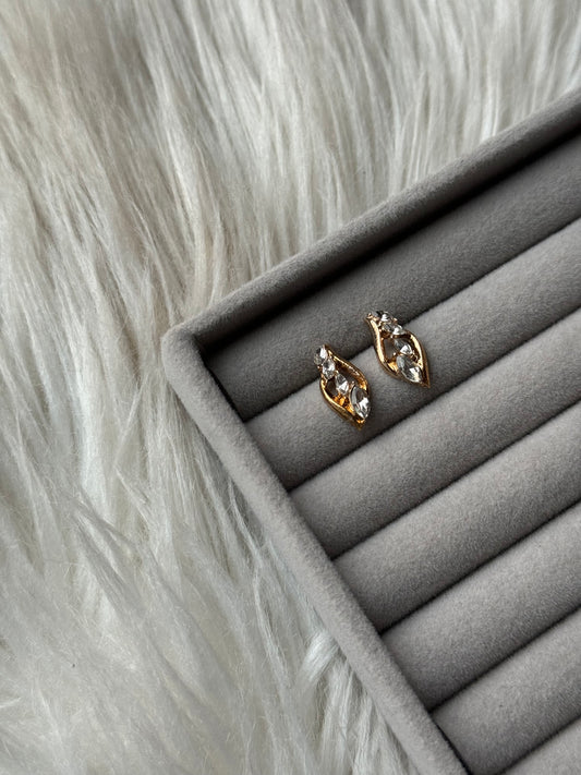 A12 SILVER AND GOLDEN STUDS