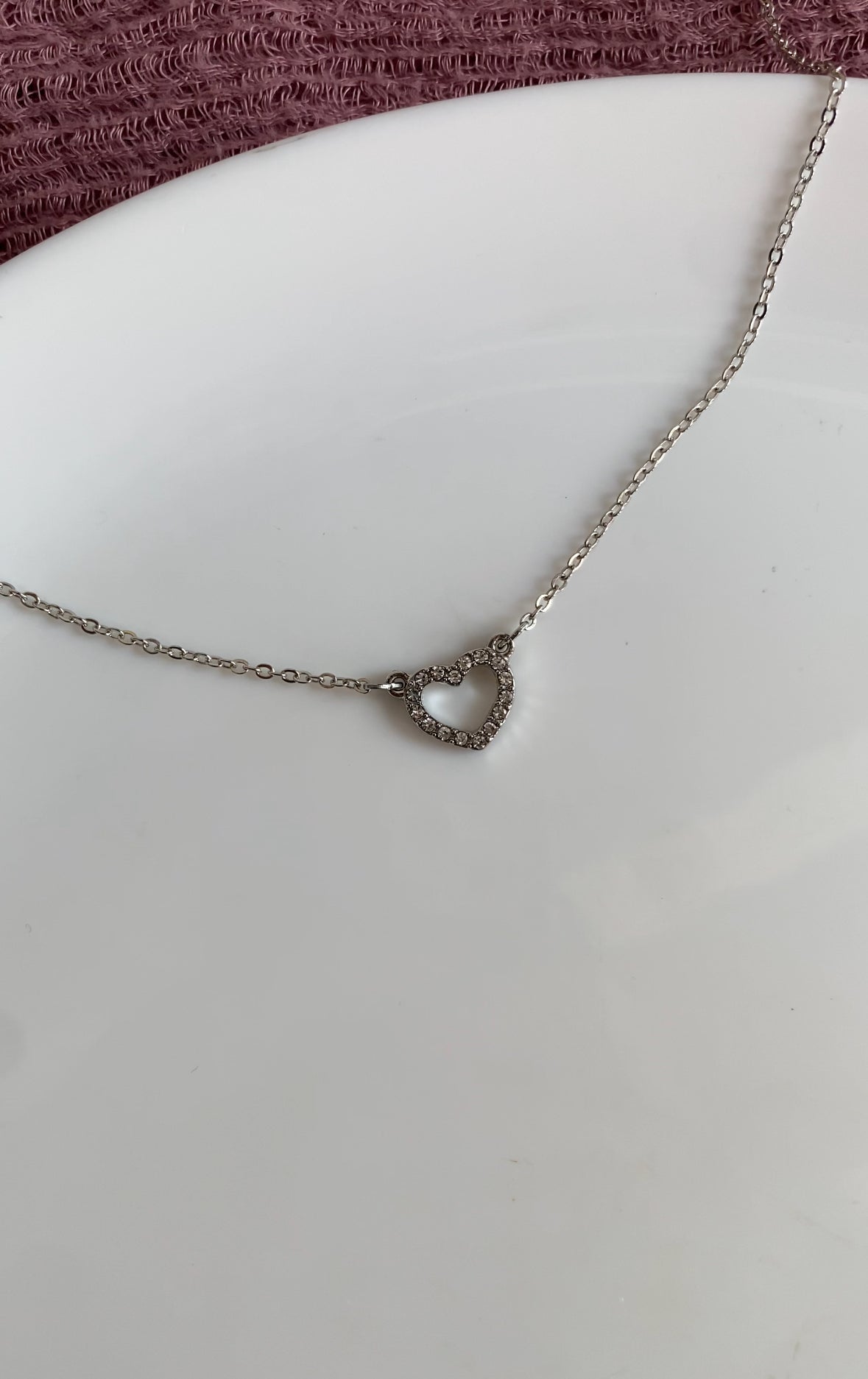 F33 SILVER HEART NECKLACE PENDANT