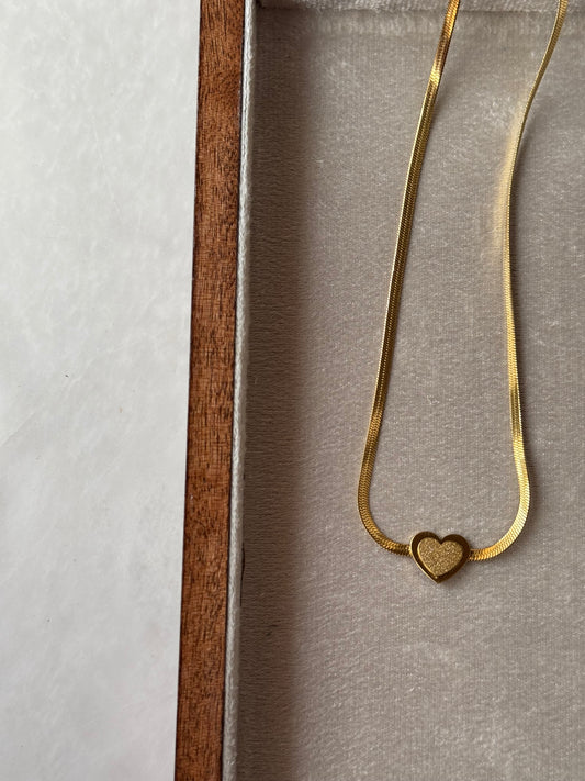 D139 NECKLACE