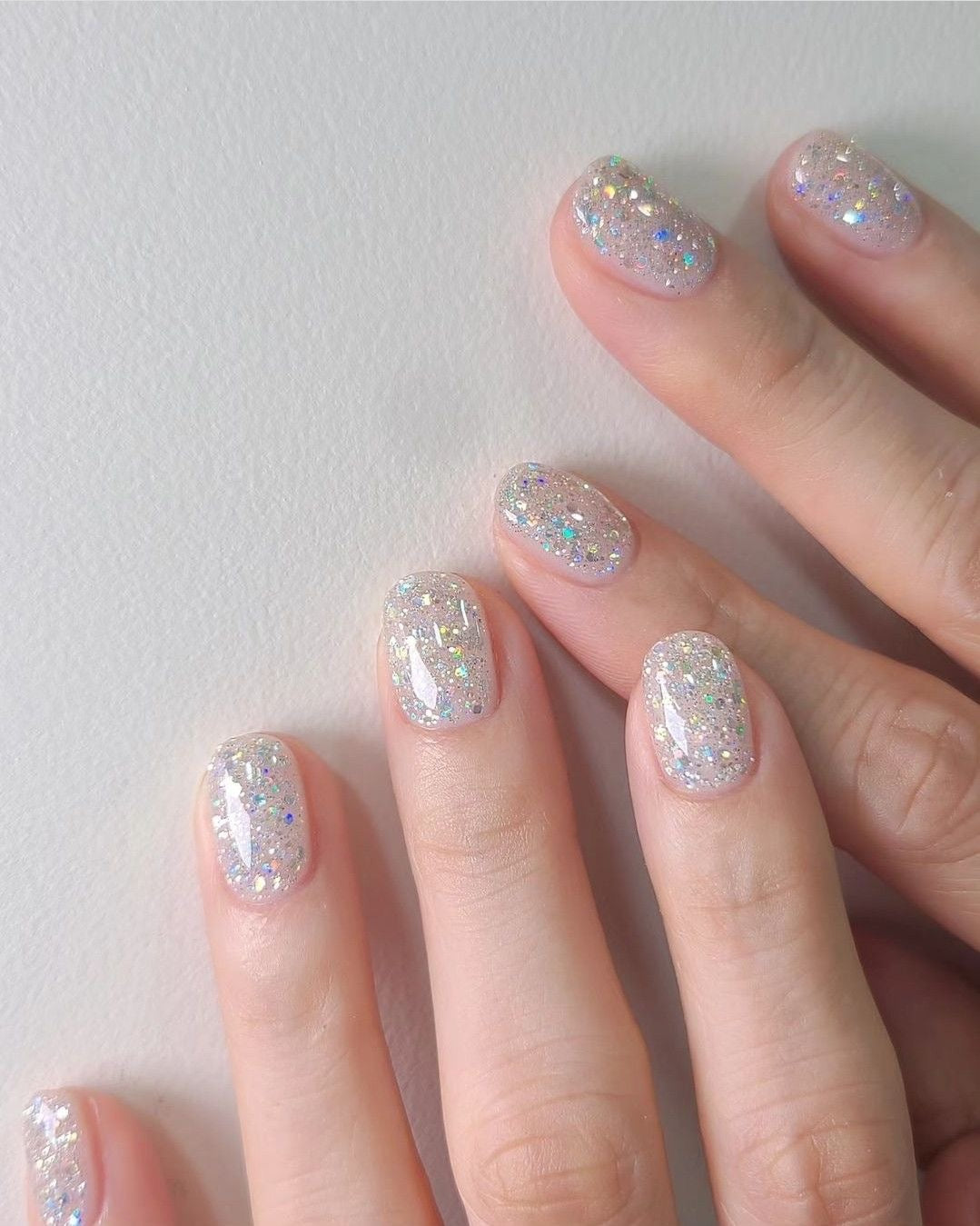 E164 GLITTER NAIL COLOR