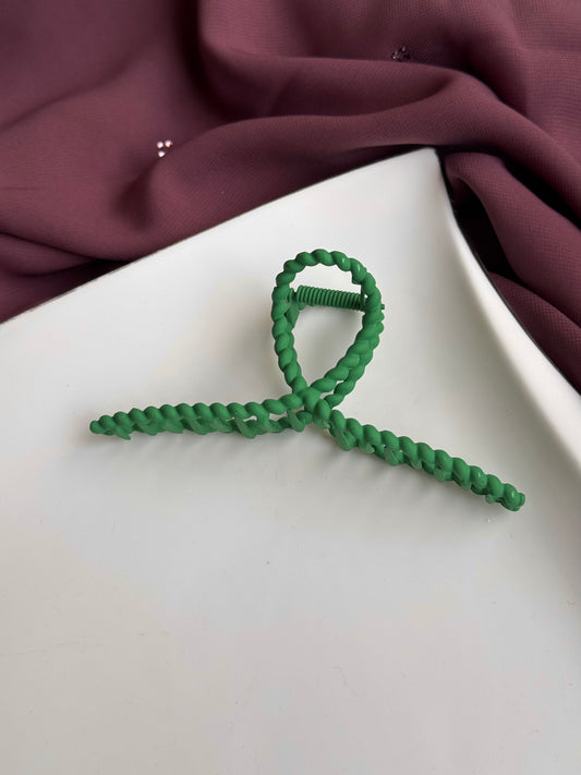 A42 METAL HAIR CLAW