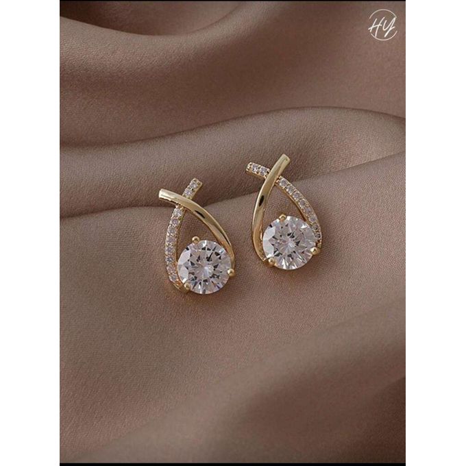 D9 FANCY EAR STUDS